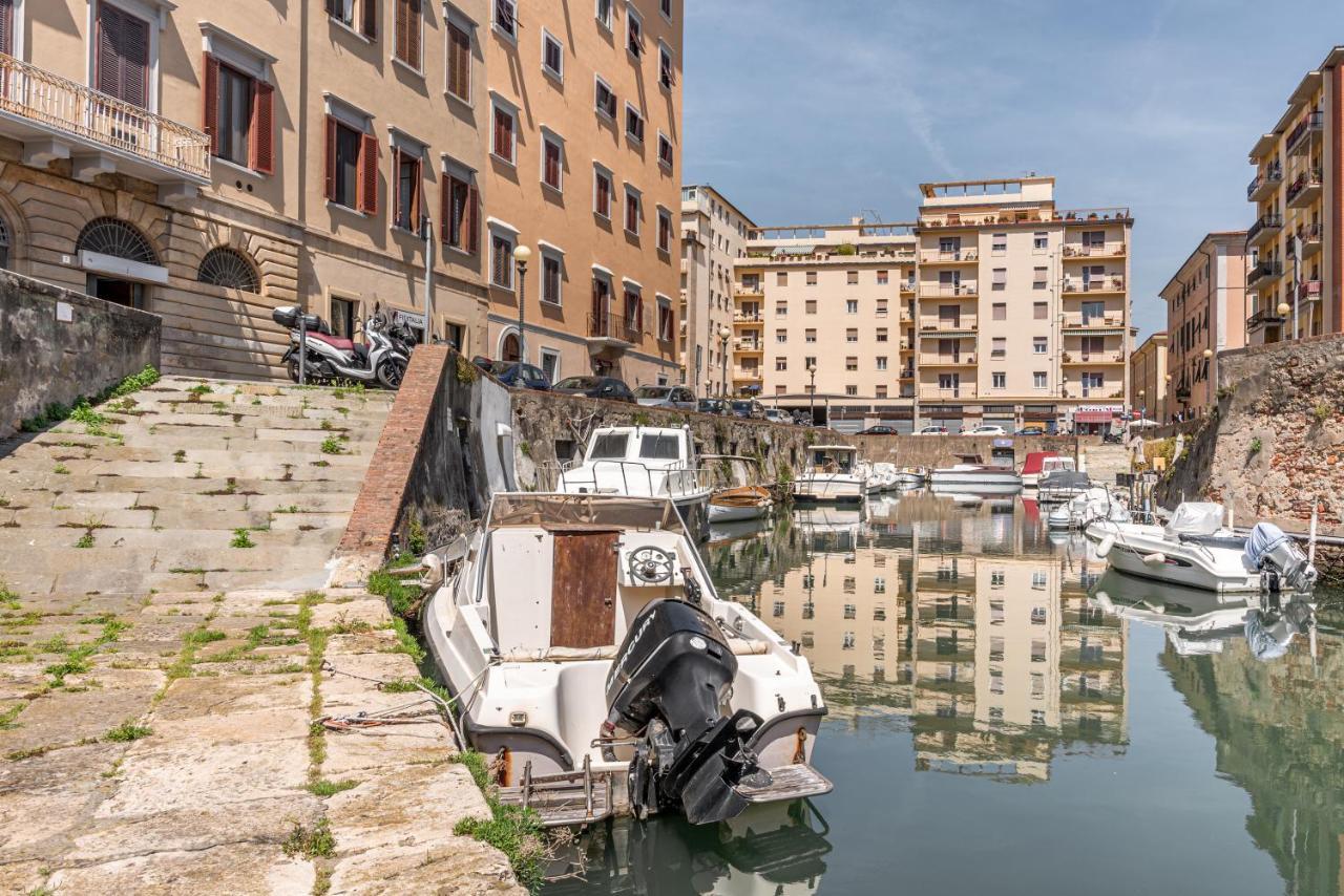 Piccola Venezia Canal View Charming Flat Ливорно Екстериор снимка